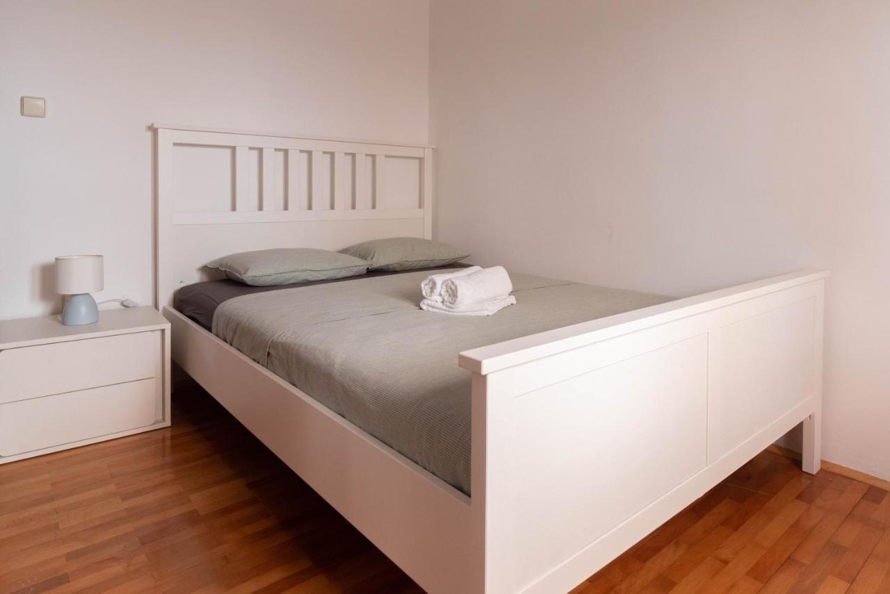 Modern Apartment Sara-Near The Beach Privlaka  Bagian luar foto